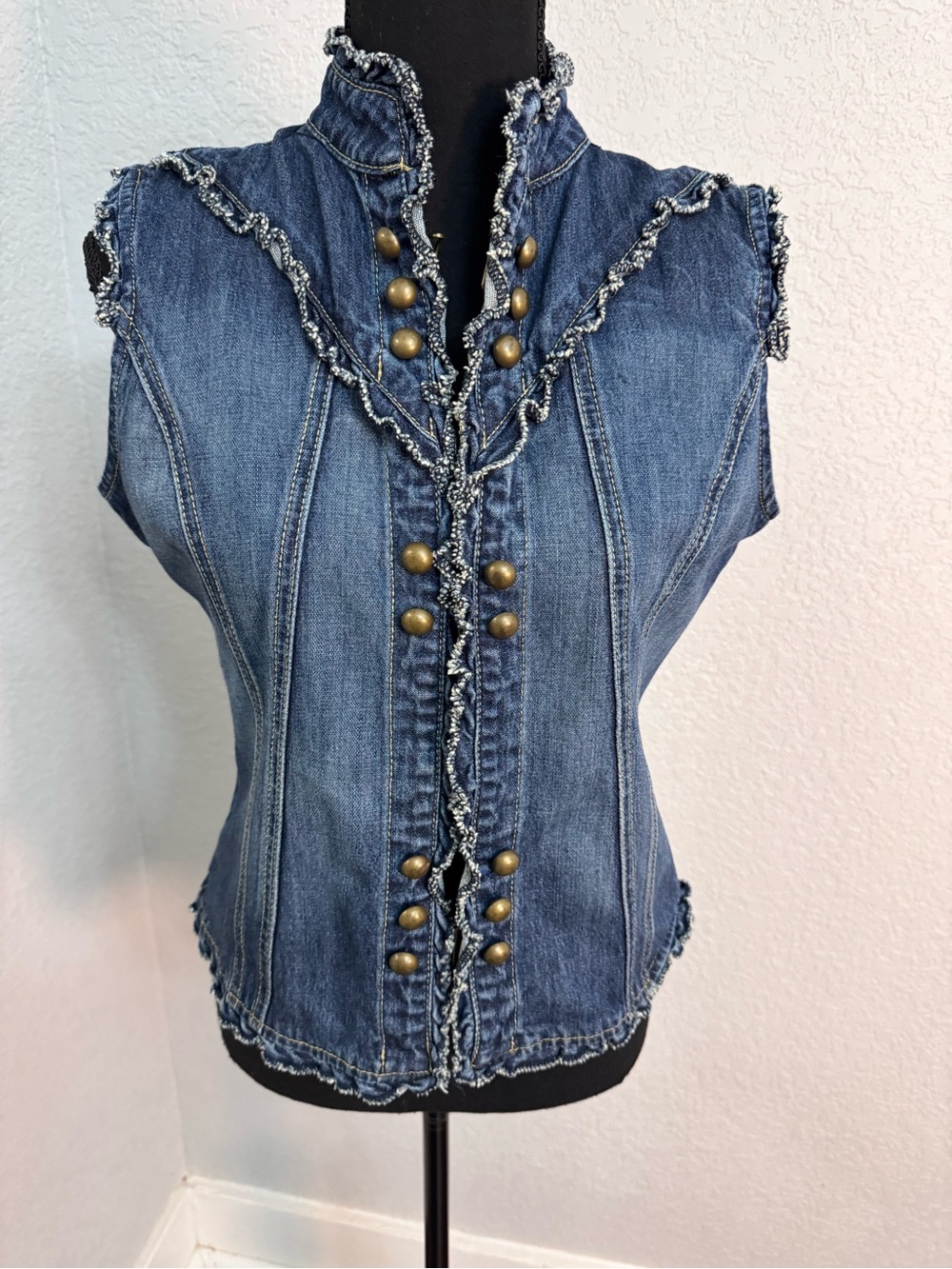 Star Jeans Y2K Vest Sleeveless Ruffled Trim Denim Vest Brass Button 100% Cotton